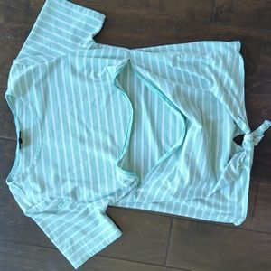 Nursing queen zippered breastfeeding top